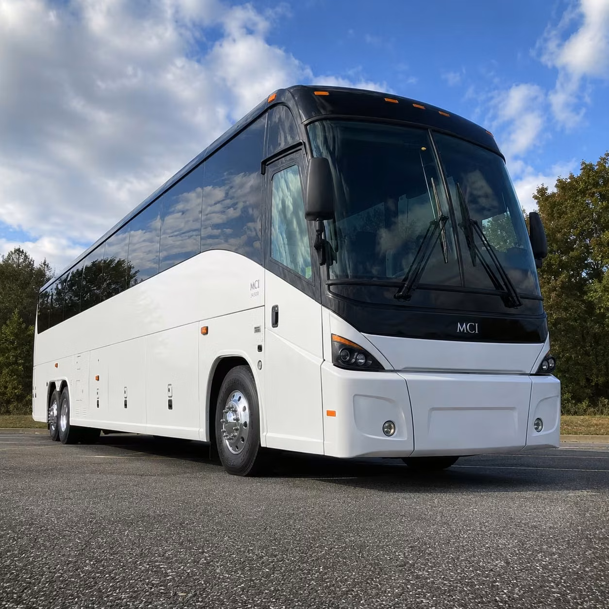 airport and hotel shuttle services for corporate groups visiting mobile