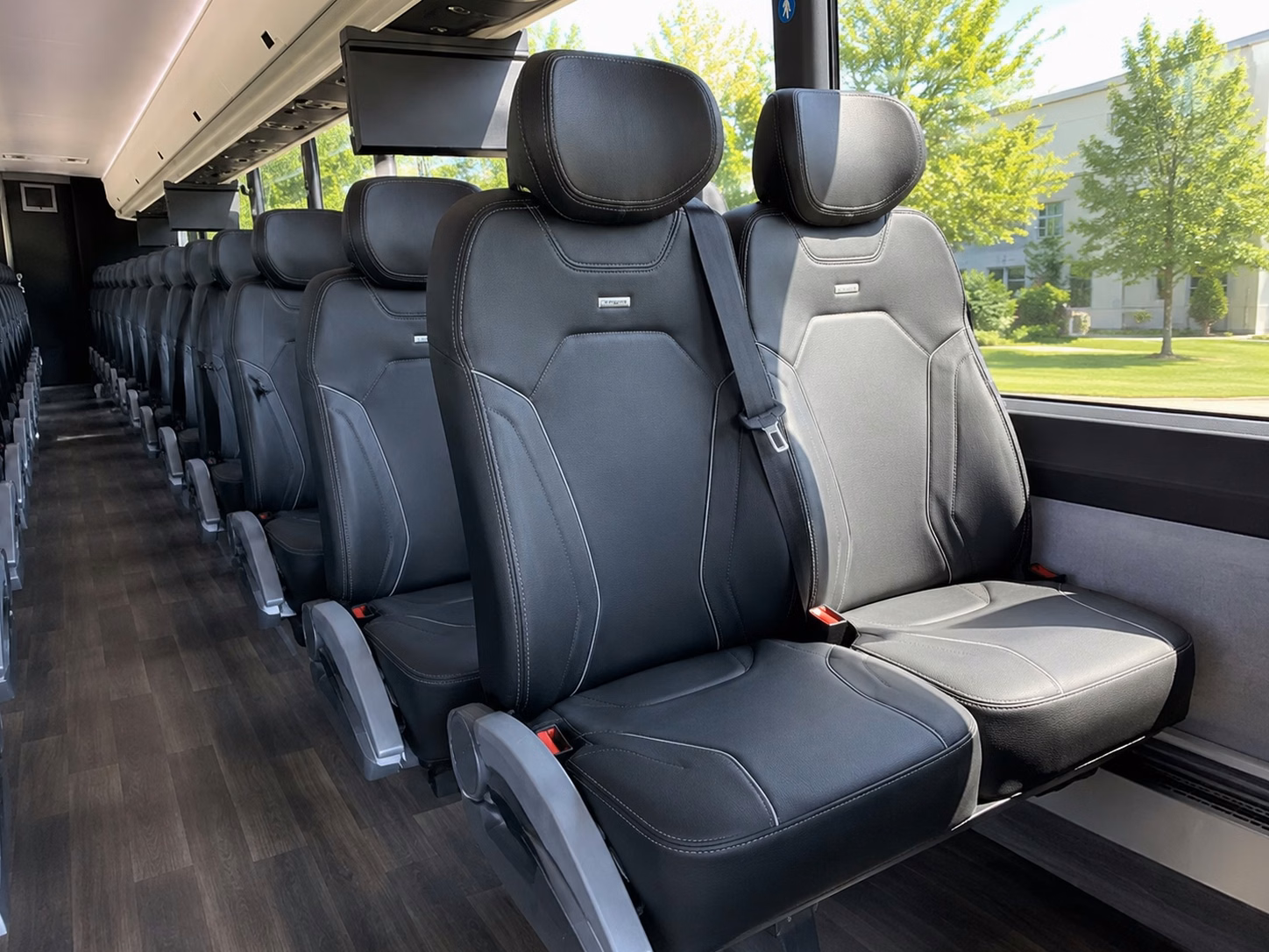 on time wedding transportation to mobile s most beloved ceremony venues