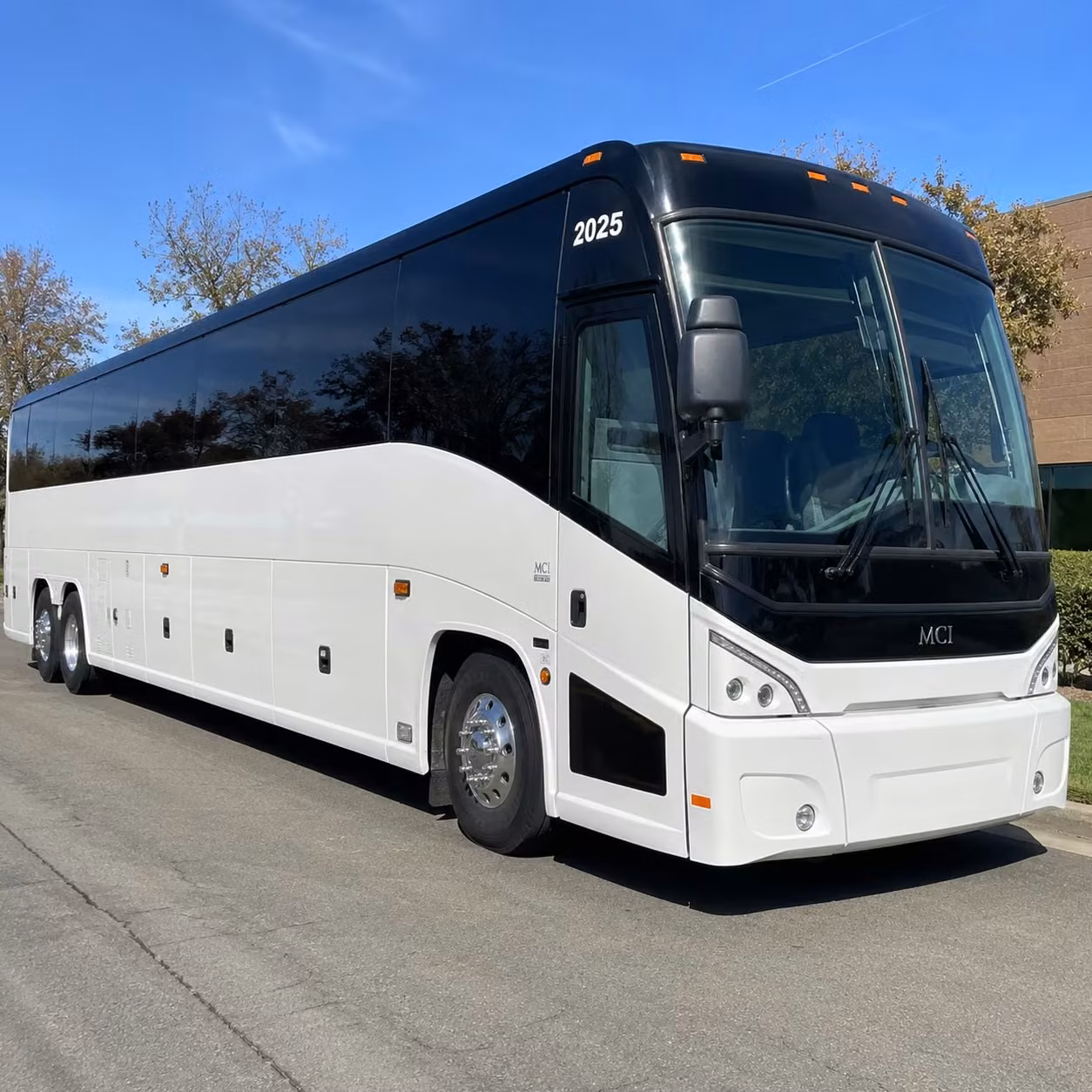 when mardi gras season brings big concerts to mobile your bus is already booked